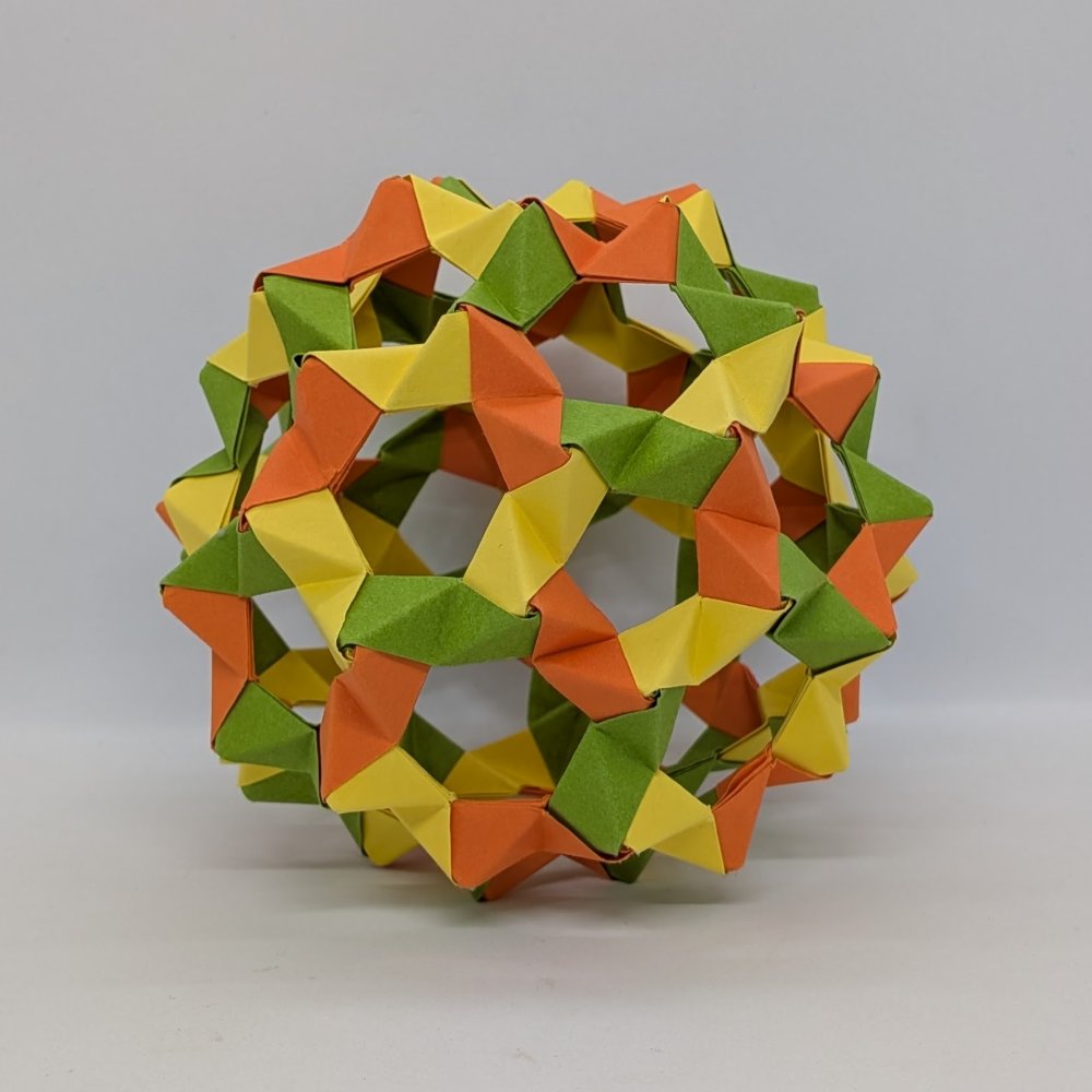 Buckyball (90 PHiZZ units)